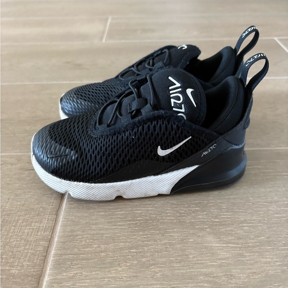 Toddler boy Nike air max 270